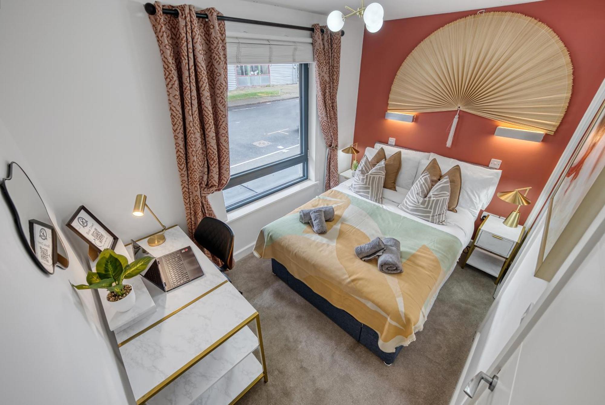 1 Bedroom Ocean Village Luxurious, Stylish & Cosy Apartment, Central Location In Southampton, Sleeps 4 - Summer Special Offer! - By Blue Puffin Stays מראה חיצוני תמונה