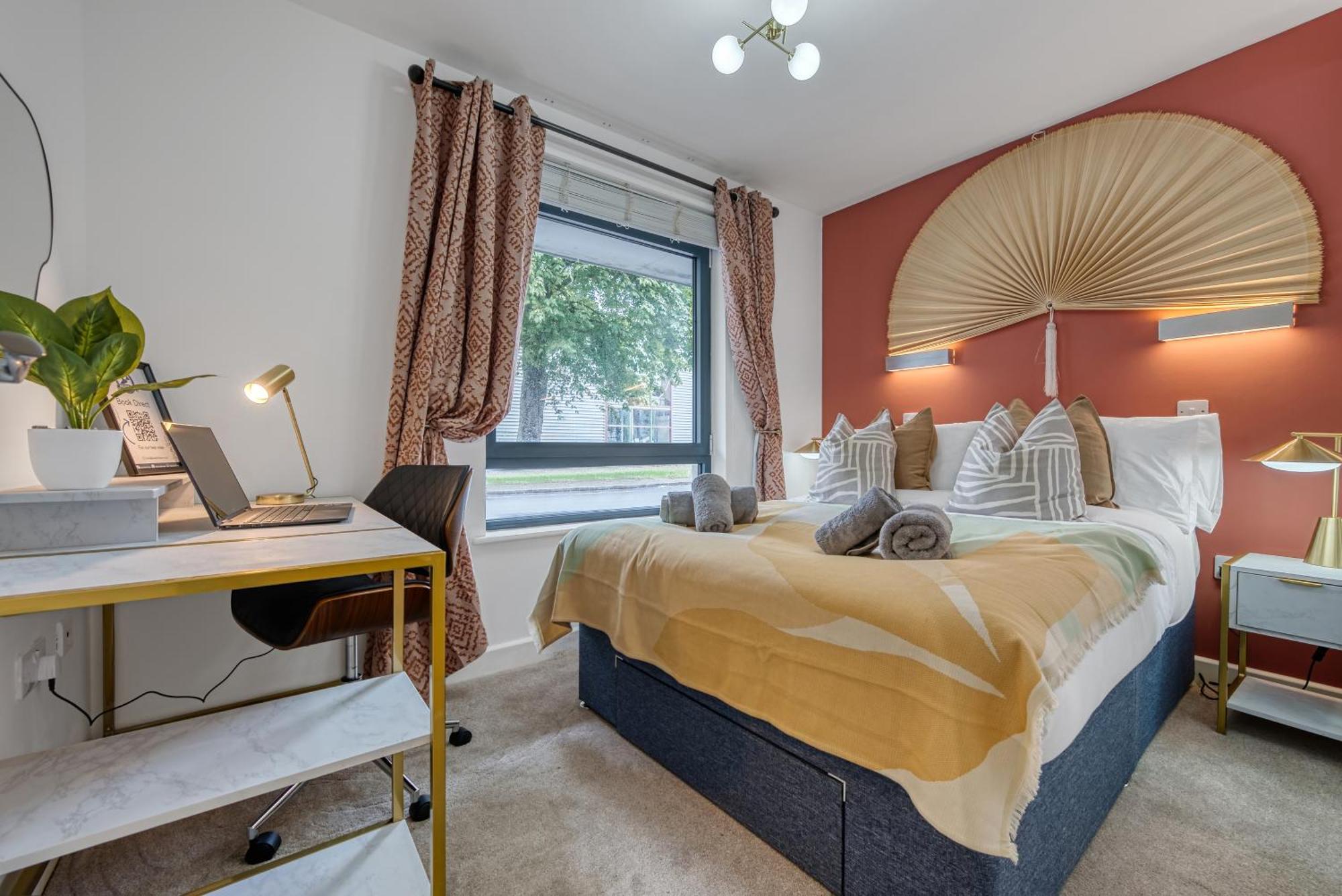1 Bedroom Ocean Village Luxurious, Stylish & Cosy Apartment, Central Location In Southampton, Sleeps 4 - Summer Special Offer! - By Blue Puffin Stays מראה חיצוני תמונה